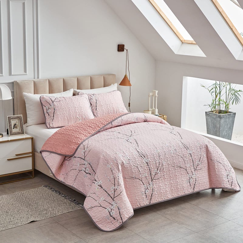 UOZZI BEDDING 3 Pieces Reversible Pink Branch Quilt Set Queen Full Size 88x88 Soft Microfiber Lightweight Coverlet Bedspread Summer Comforter Set Bed Cover for All Season (1 Quilt+ 2 Shams) - Image 3